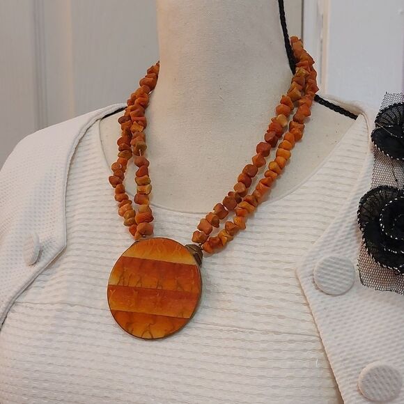 Vintage Genuine Sponge Coral Beads Double Strand Necklace Red Orange Pendant - Picture 2 of 9